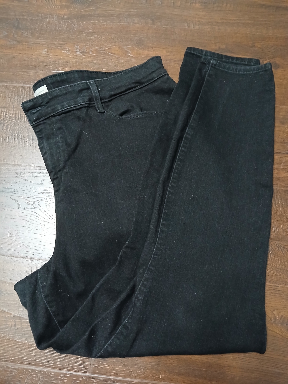 Levi Strauss Signature Mid-Rise Skinny Stretch Black Denim Jeans
